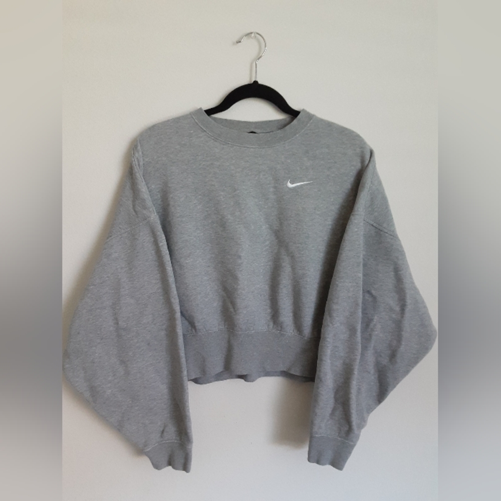 Nike, oversized corp sweatshirt, grey